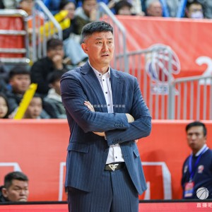 间歇期是否会有外援变动？杜锋：等麦考尔回归 磨合磨合再看